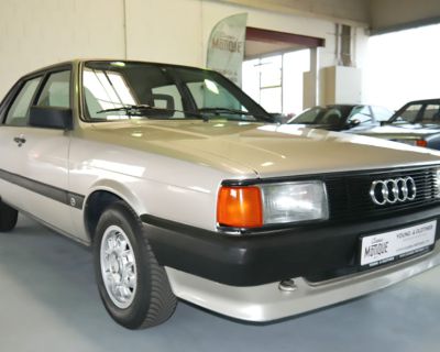 Classic-Motique-Oldtimer-Audi-80-GTE-Typ-81-Baujahr-1986-Gesamtansicht.jpg